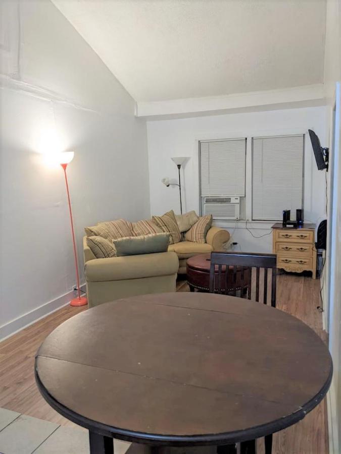Historic Hill Apt1 Tuskegee Exterior photo